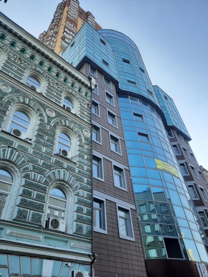 Прекрасная Комфортная Квартира В Центре Киева Рядом С Жд Вокзалом Метро Вокзальная И Университет Eksteriør bilde